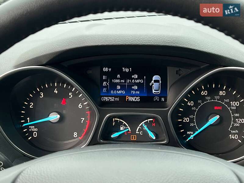 Внедорожник / Кроссовер Ford Escape 2017 в Стрые
