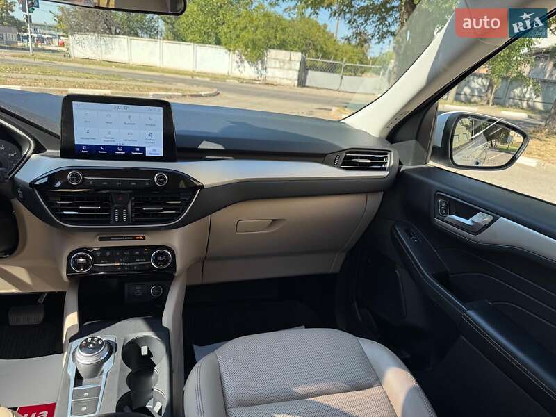 Внедорожник / Кроссовер Ford Escape 2021 в Запорожье