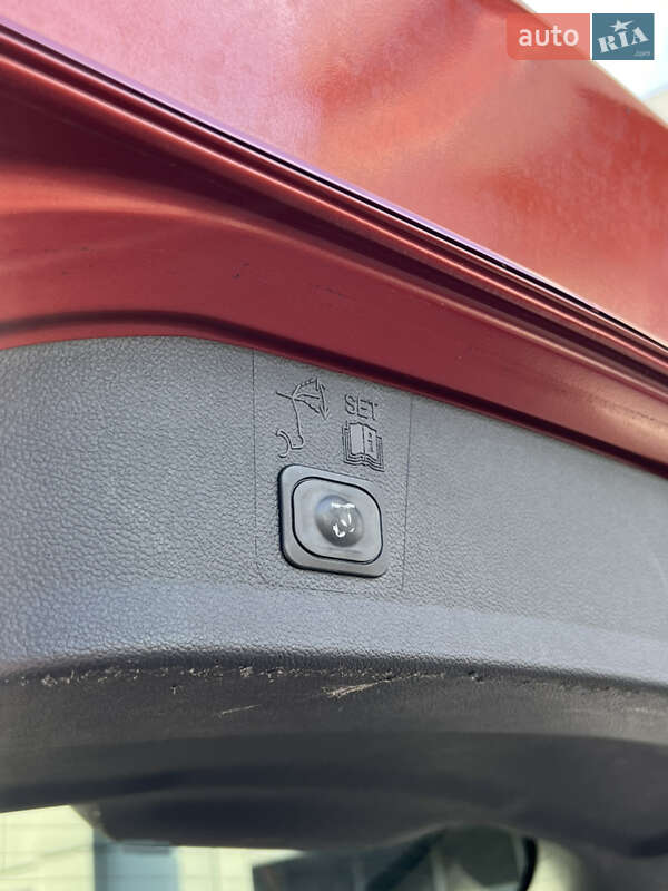 Внедорожник / Кроссовер Ford Escape 2018 в Одессе