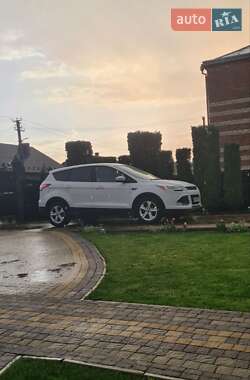 Внедорожник / Кроссовер Ford Escape 2014 в Луцке