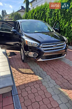 Позашляховик / Кросовер Ford Escape 2018 в Львові