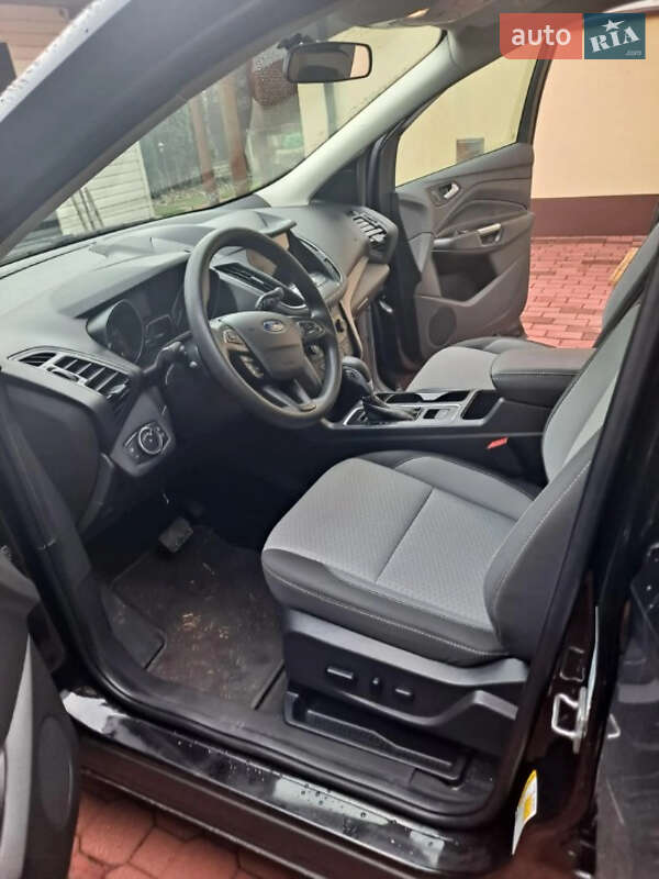 Внедорожник / Кроссовер Ford Escape 2018 в Львове фото 7 Внедорожник / Кроссовер Ford Escape 2018 в Львове