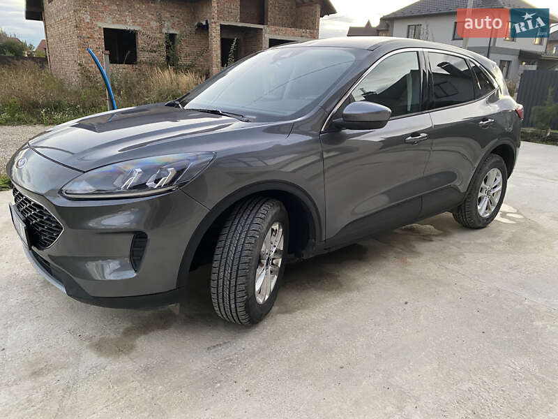 Внедорожник / Кроссовер Ford Escape 2022 в Ивано-Франковске