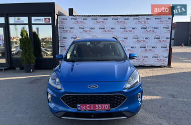 Внедорожник / Кроссовер Ford Escape 2019 в 