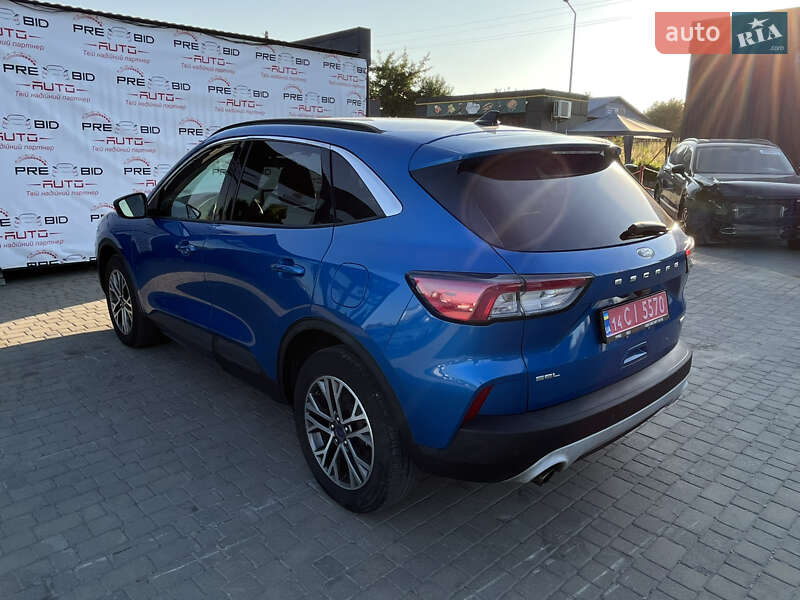 Позашляховик / Кросовер Ford Escape 2019 в Львові