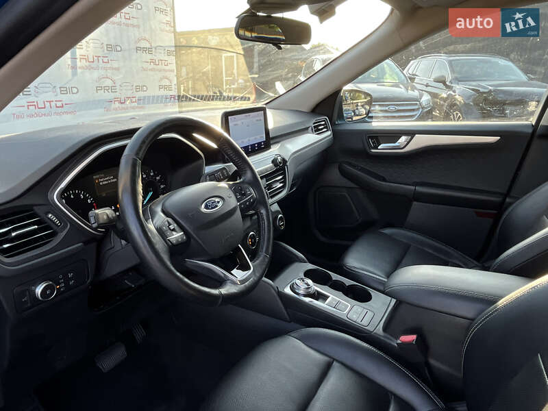 Позашляховик / Кросовер Ford Escape 2019 в Львові