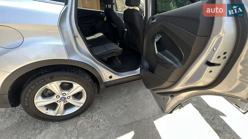 Внедорожник / Кроссовер Ford Escape 2013 в Черновцах фото 23 Внедорожник / Кроссовер Ford Escape 2013 в Черновцах