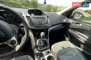 Внедорожник / Кроссовер Ford Escape 2013 в 