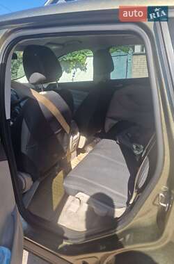 Внедорожник / Кроссовер Ford Escape 2013 в 