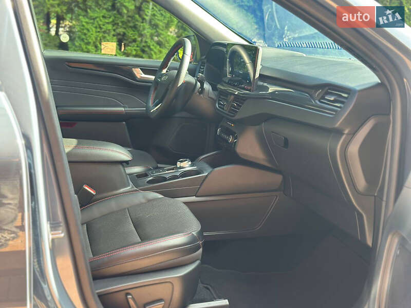 Внедорожник / Кроссовер Ford Escape 2024 в Киеве фото 13 Внедорожник / Кроссовер Ford Escape 2024 в Киеве