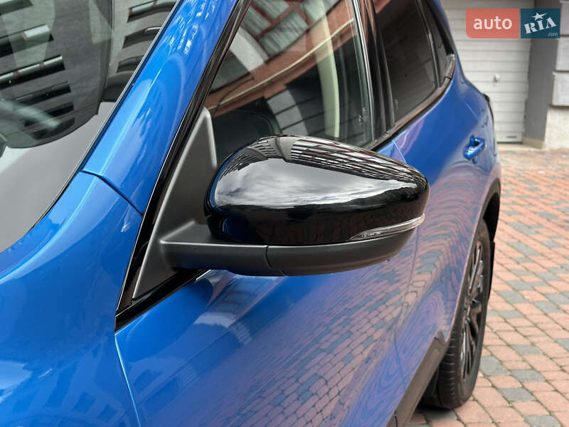 Внедорожник / Кроссовер Ford Escape 2020 в Ивано-Франковске