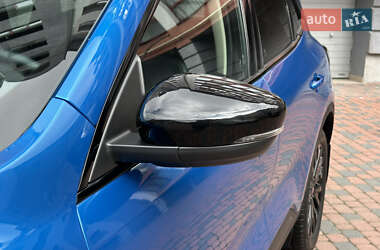 Внедорожник / Кроссовер Ford Escape 2020 в 