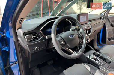 Внедорожник / Кроссовер Ford Escape 2020 в 