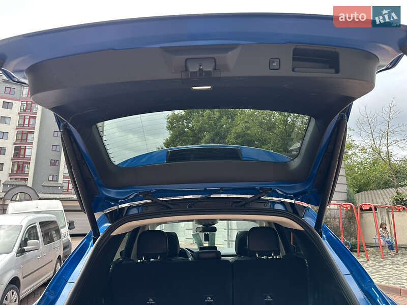 Внедорожник / Кроссовер Ford Escape 2020 в Ивано-Франковске