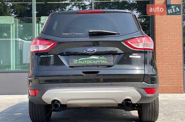 Внедорожник / Кроссовер Ford Escape 2015 в 