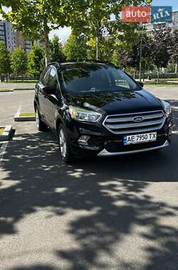 Внедорожник / Кроссовер Ford Escape 2018 в Днепре
