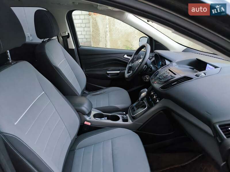 Внедорожник / Кроссовер Ford Escape 2012 в Чернигове