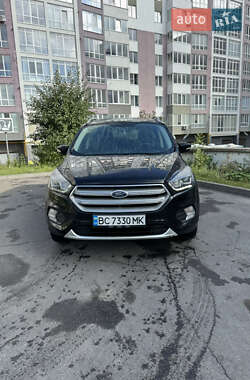Внедорожник / Кроссовер Ford Escape 2017 в 