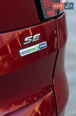 Внедорожник / Кроссовер Ford Escape 2018 в 