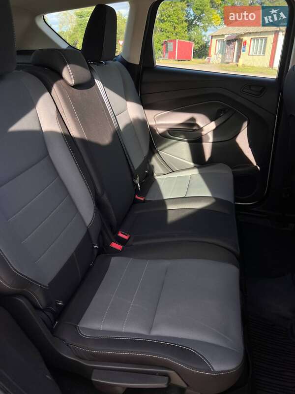 Позашляховик / Кросовер Ford Escape 2019 в Полтаві