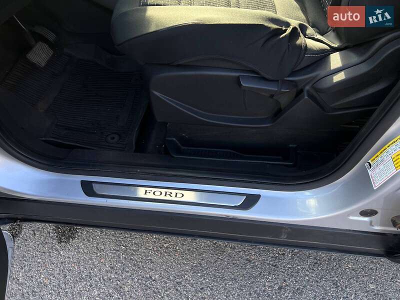 Позашляховик / Кросовер Ford Escape 2019 в Полтаві