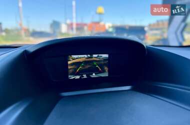 Внедорожник / Кроссовер Ford Escape 2018 в 