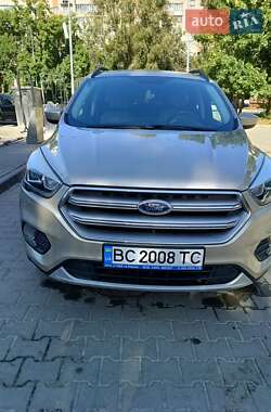 Внедорожник / Кроссовер Ford Escape 2016 в 