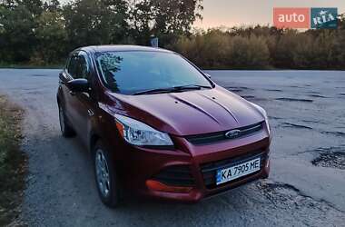 Внедорожник / Кроссовер Ford Escape 2015 в Краснограде