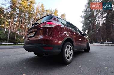 Позашляховик / Кросовер Ford Escape 2015 в Перещепині