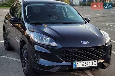 Ford Escape 2021