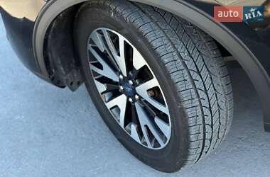 Внедорожник / Кроссовер Ford Escape 2020 в 