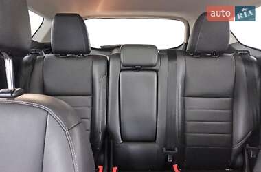 Внедорожник / Кроссовер Ford Escape 2015 в 