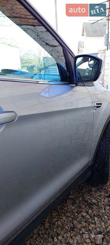 Внедорожник / Кроссовер Ford Escape 2014 в Тернополе