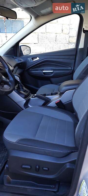 Внедорожник / Кроссовер Ford Escape 2014 в Тернополе