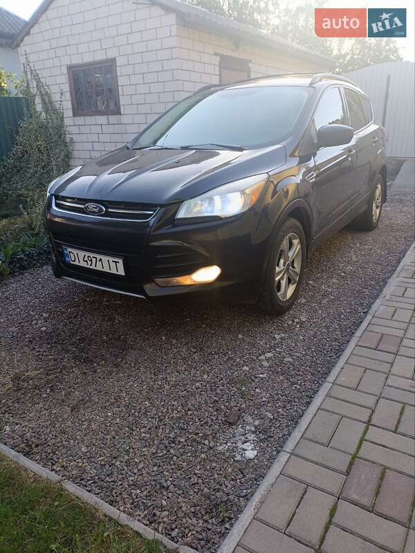 Внедорожник / Кроссовер Ford Escape 2013 в Черкассах