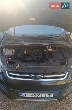 Внедорожник / Кроссовер Ford Escape 2013 в 