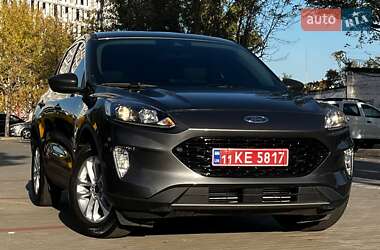 Внедорожник / Кроссовер Ford Escape 2022 в 