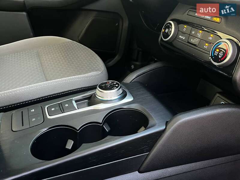 Внедорожник / Кроссовер Ford Escape 2022 в Днепре фото 15 Внедорожник / Кроссовер Ford Escape 2022 в Днепре