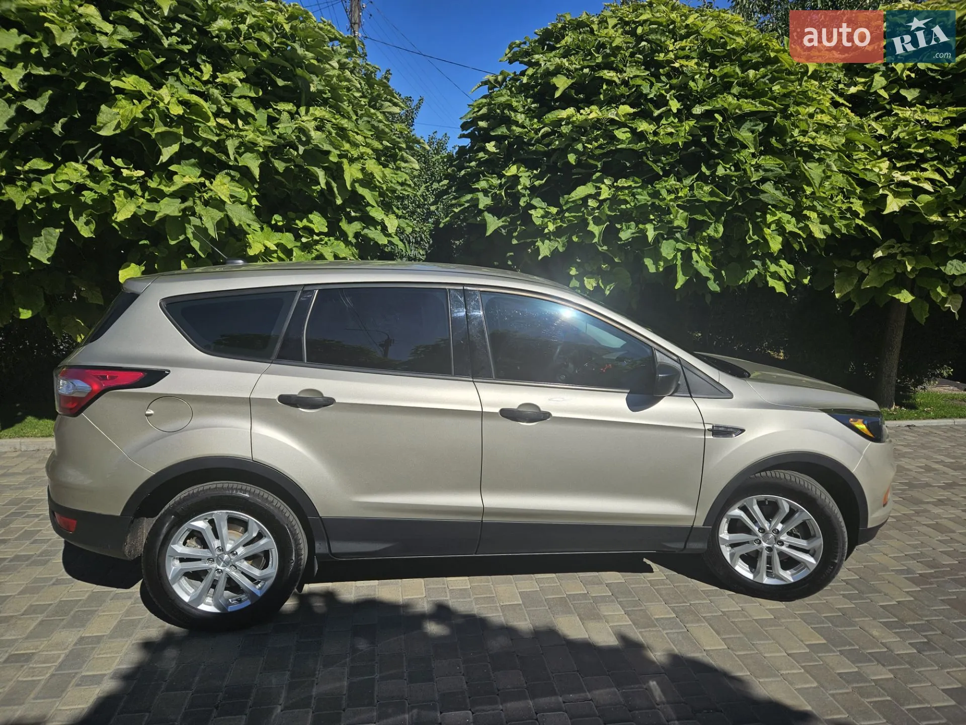 2017 Ford Escape - мініатюра 2