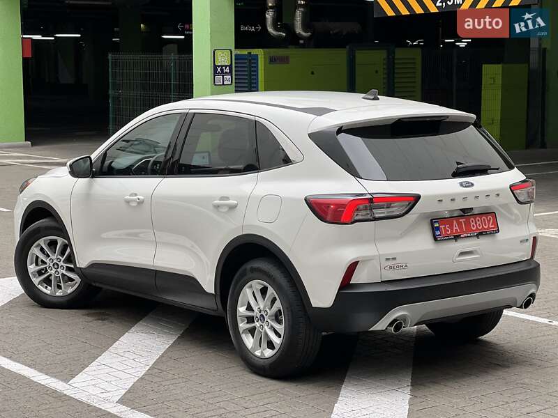 Внедорожник / Кроссовер Ford Escape 2020 в Киеве фото 2 Внедорожник / Кроссовер Ford Escape 2020 в Киеве