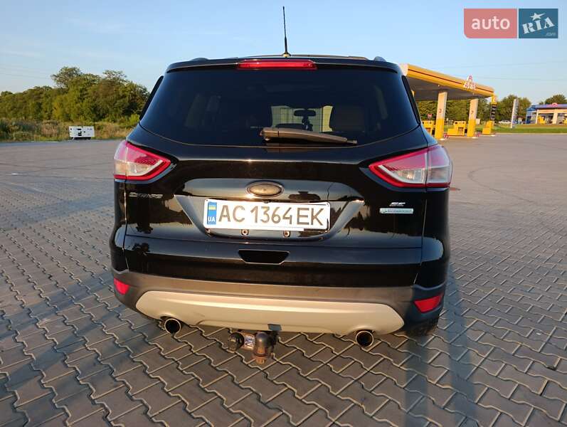 Внедорожник / Кроссовер Ford Escape 2012 в Горохове
