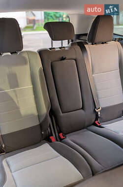 Внедорожник / Кроссовер Ford Escape 2015 в 