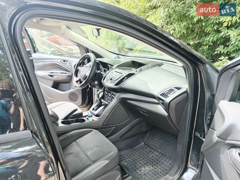 Внедорожник / Кроссовер Ford Escape 2014 в Киеве