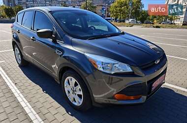 Внедорожник / Кроссовер Ford Escape 2015 в 