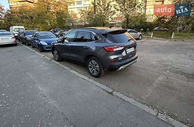 Внедорожник / Кроссовер Ford Escape 2021 в 