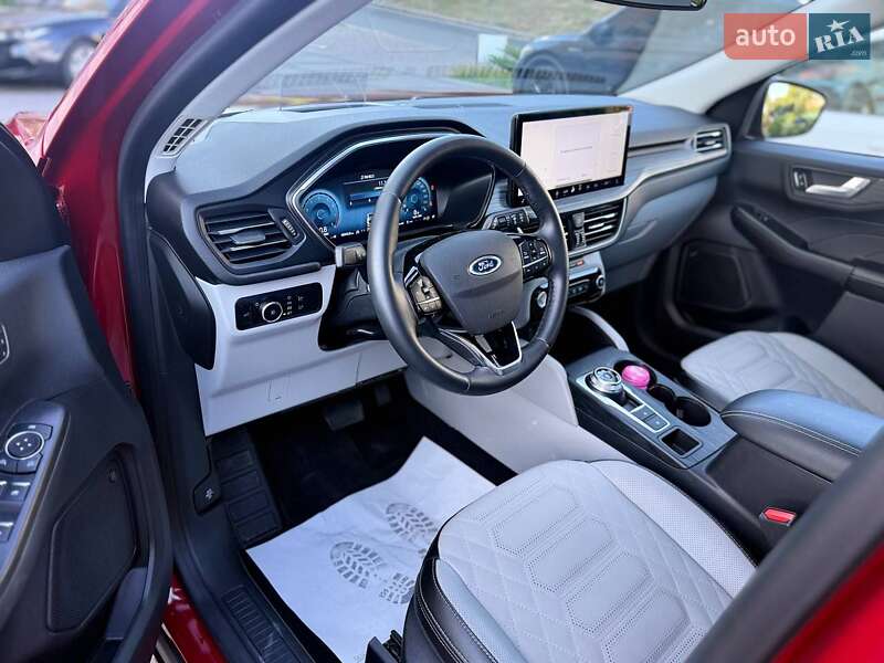 Внедорожник / Кроссовер Ford Escape 2023 в Киеве