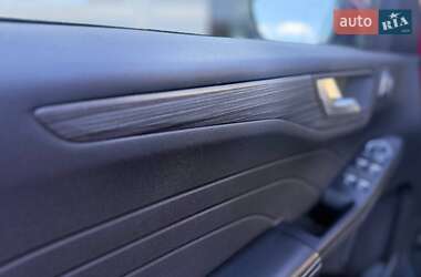 Внедорожник / Кроссовер Ford Escape 2023 в 