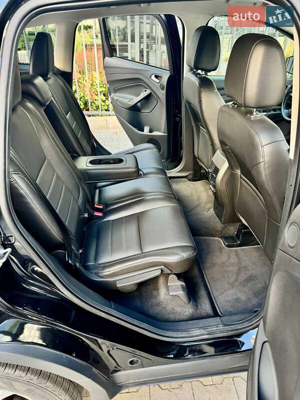 Позашляховик / Кросовер Ford Escape 2015 в Києві
