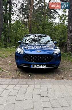 Внедорожник / Кроссовер Ford Escape 2022 в 
