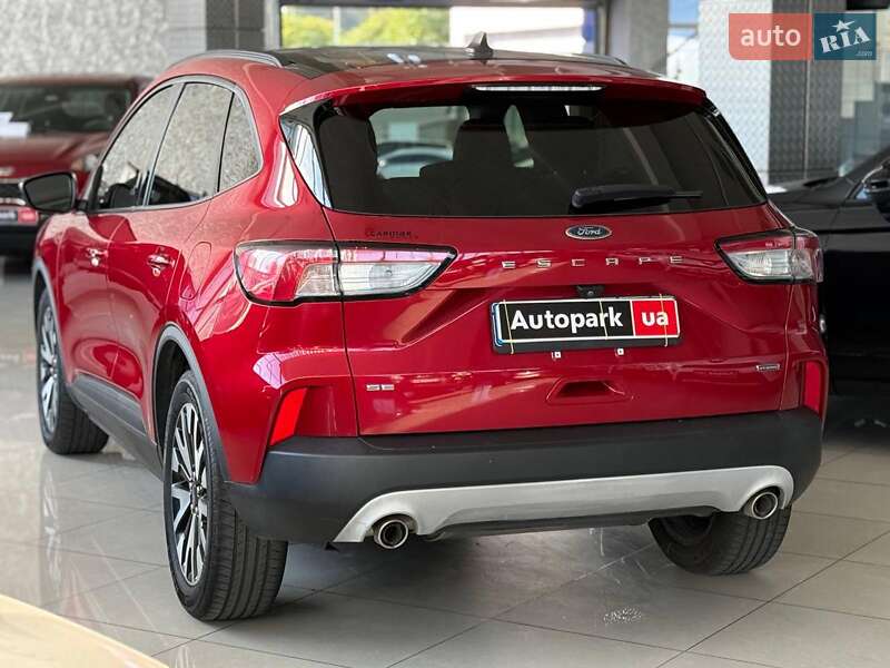 Внедорожник / Кроссовер Ford Escape 2020 в Одессе